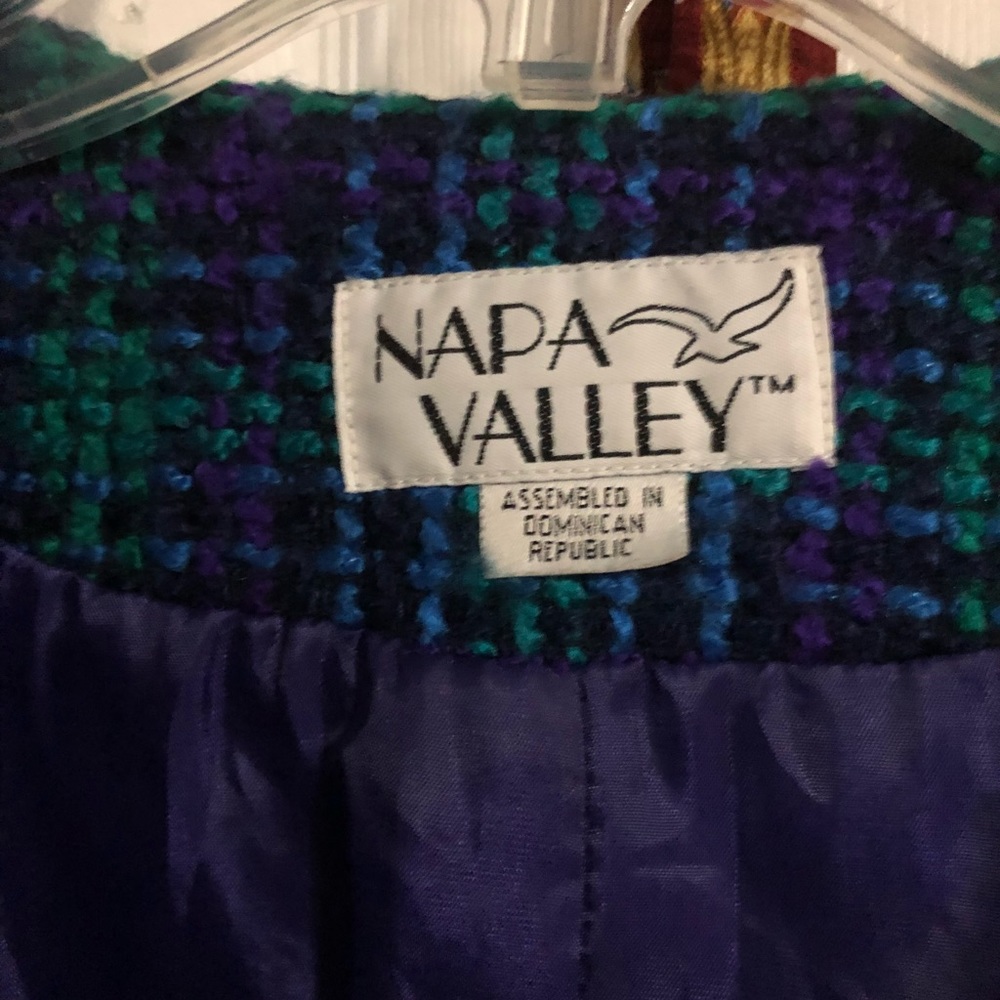 Jacket - Picture 3 of 4